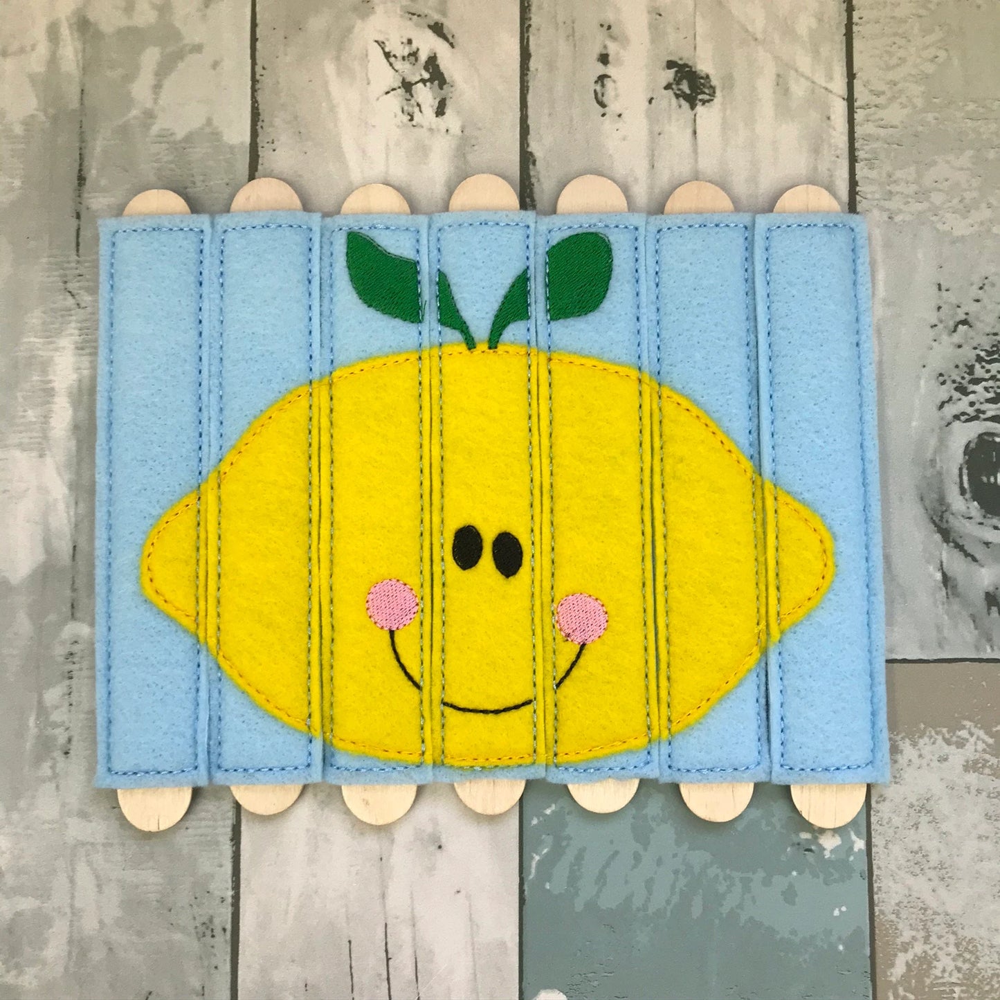 Lemon Felt Stick Puzzle