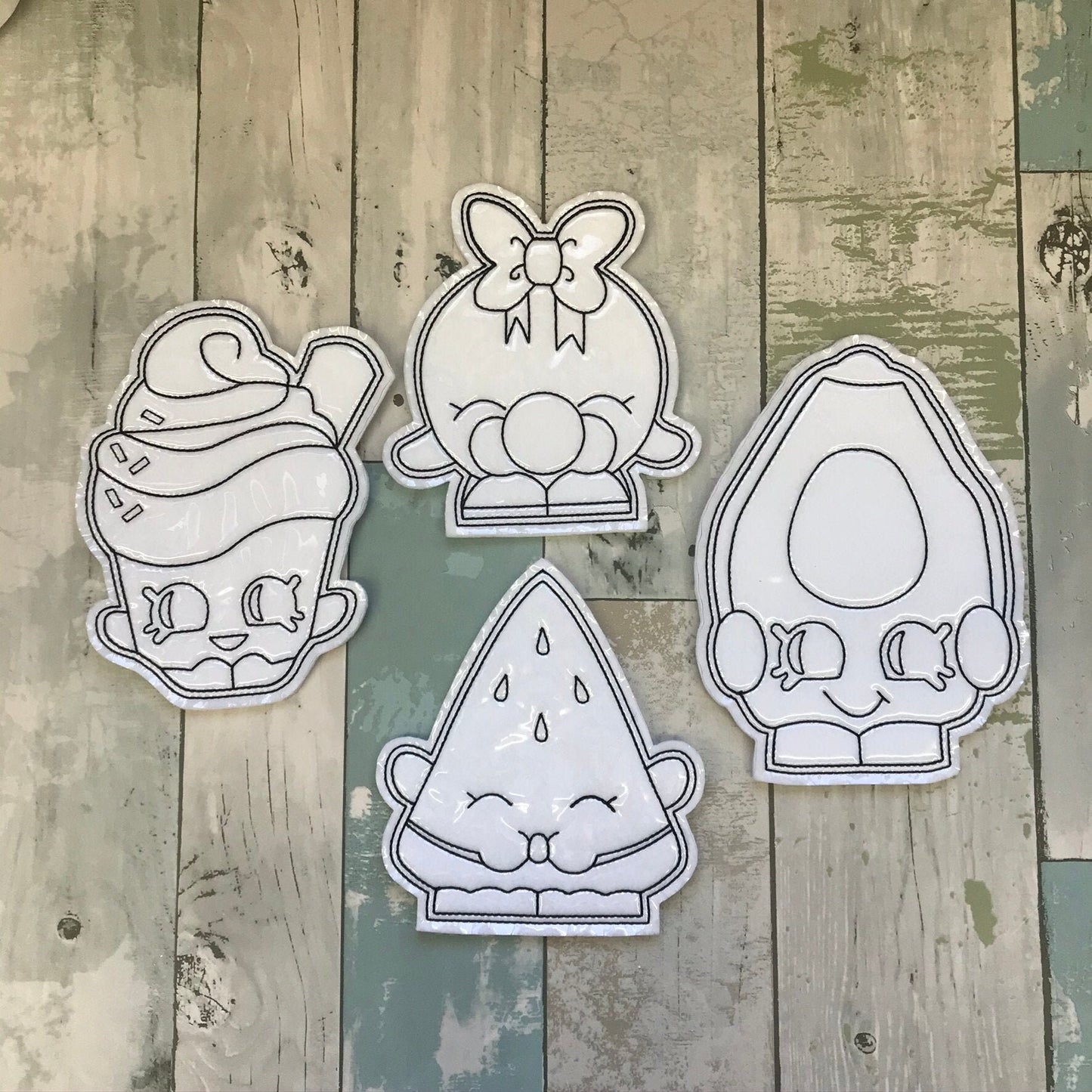 Happy Food Set 1 Colouring Dolls