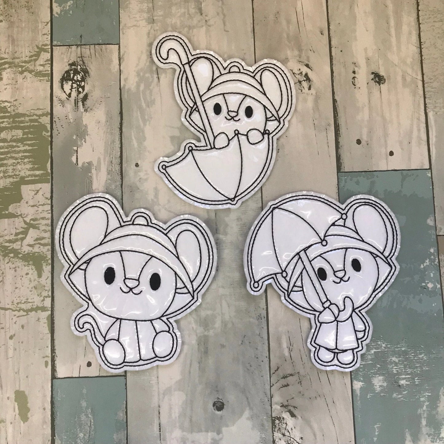 Rainy Mouse Colouring Dolls
