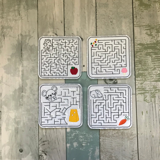 Mazes Colouring Dolls