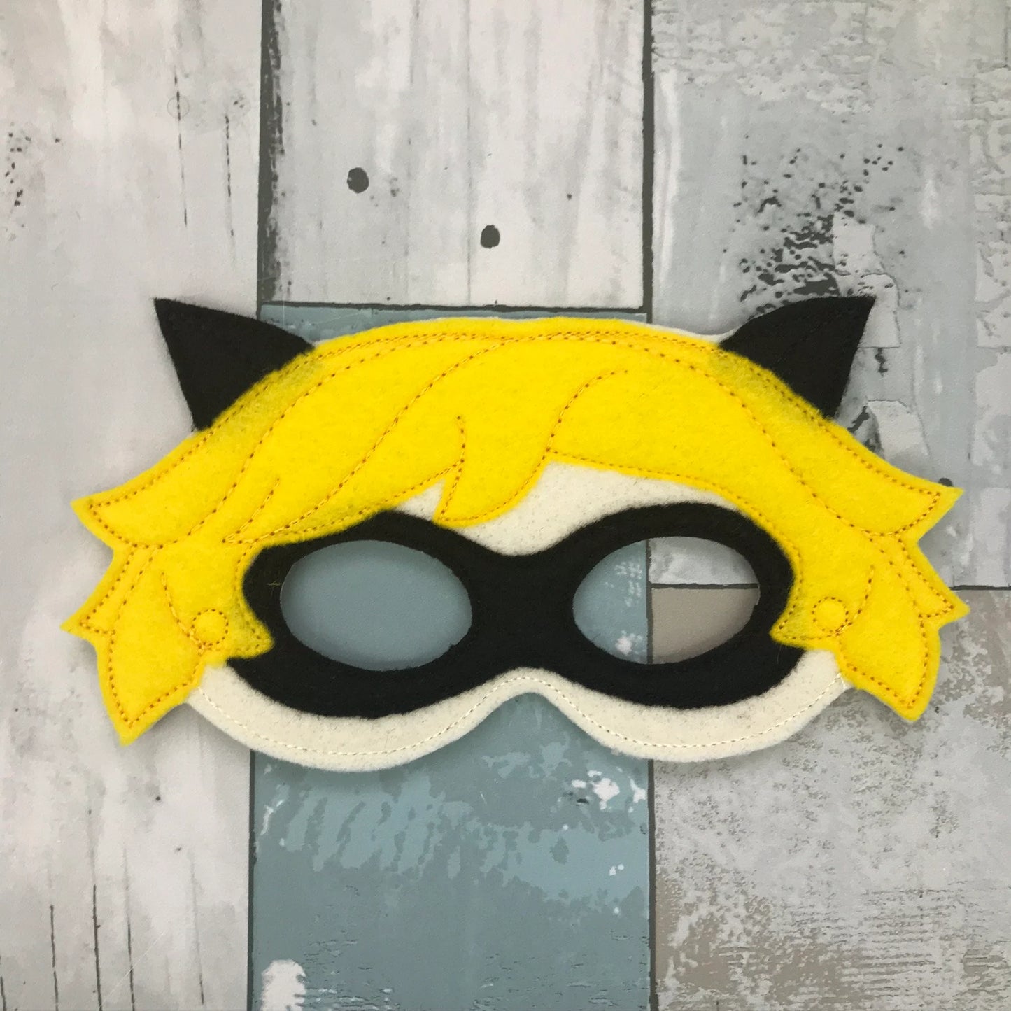 Crime Fighting Friends Felt Play Mask