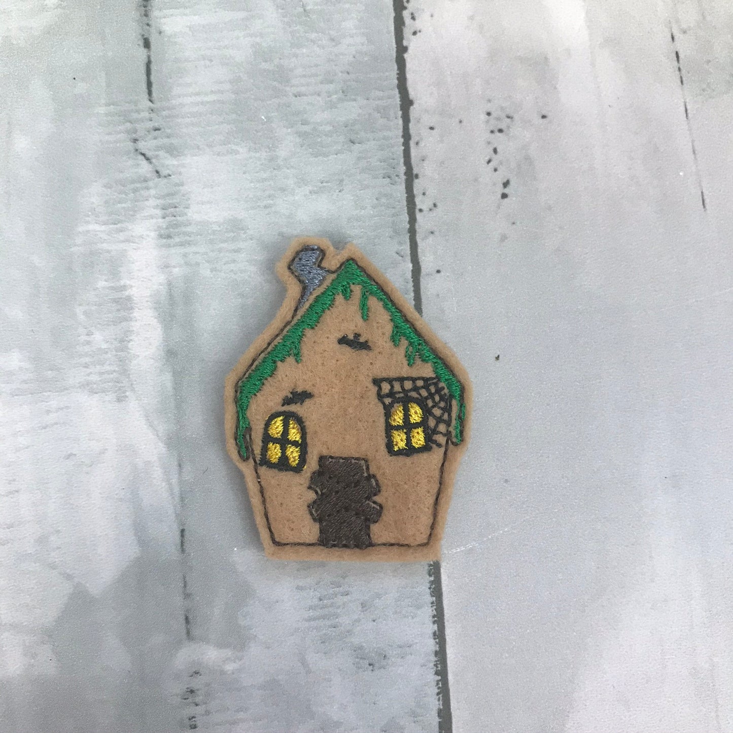 Halloween Felt Pocket Play Set With Tin