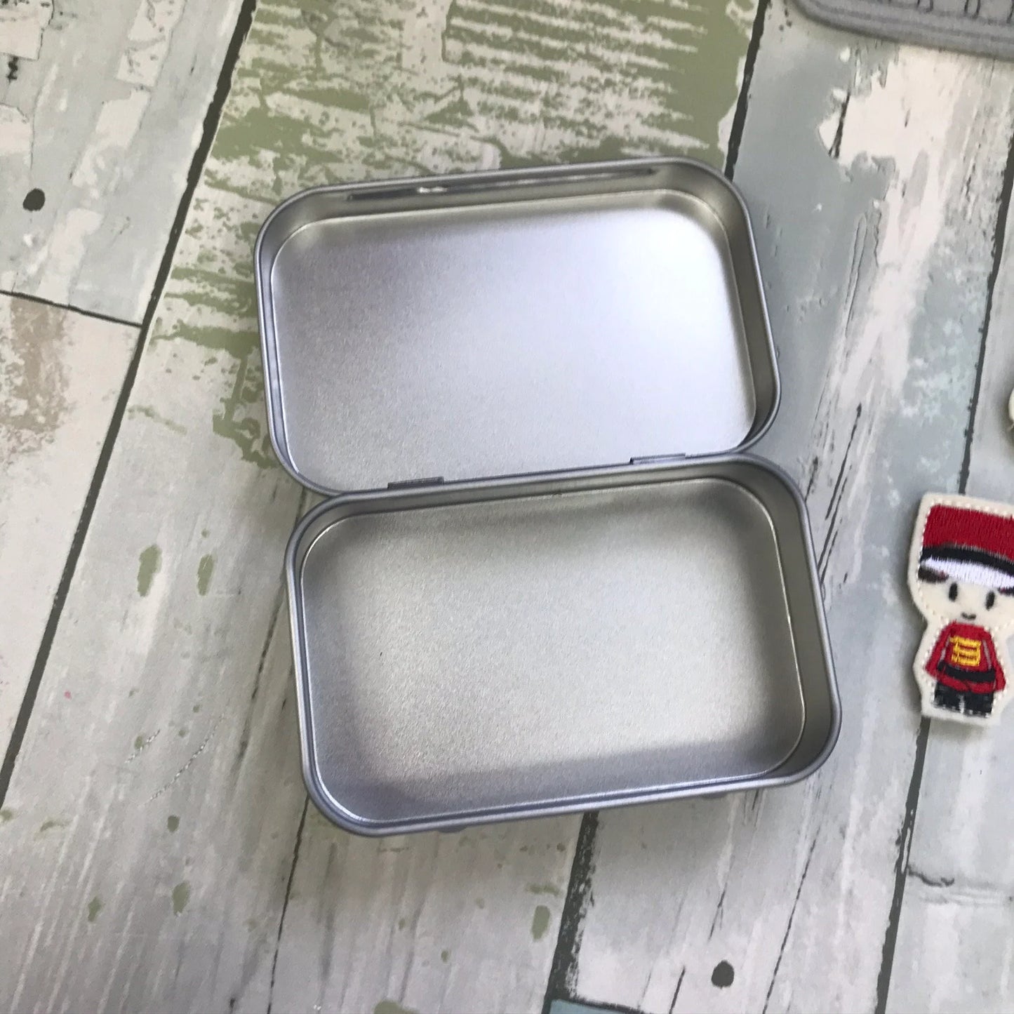 Humpty Dumpty Felt Pocket Play Set With Tin