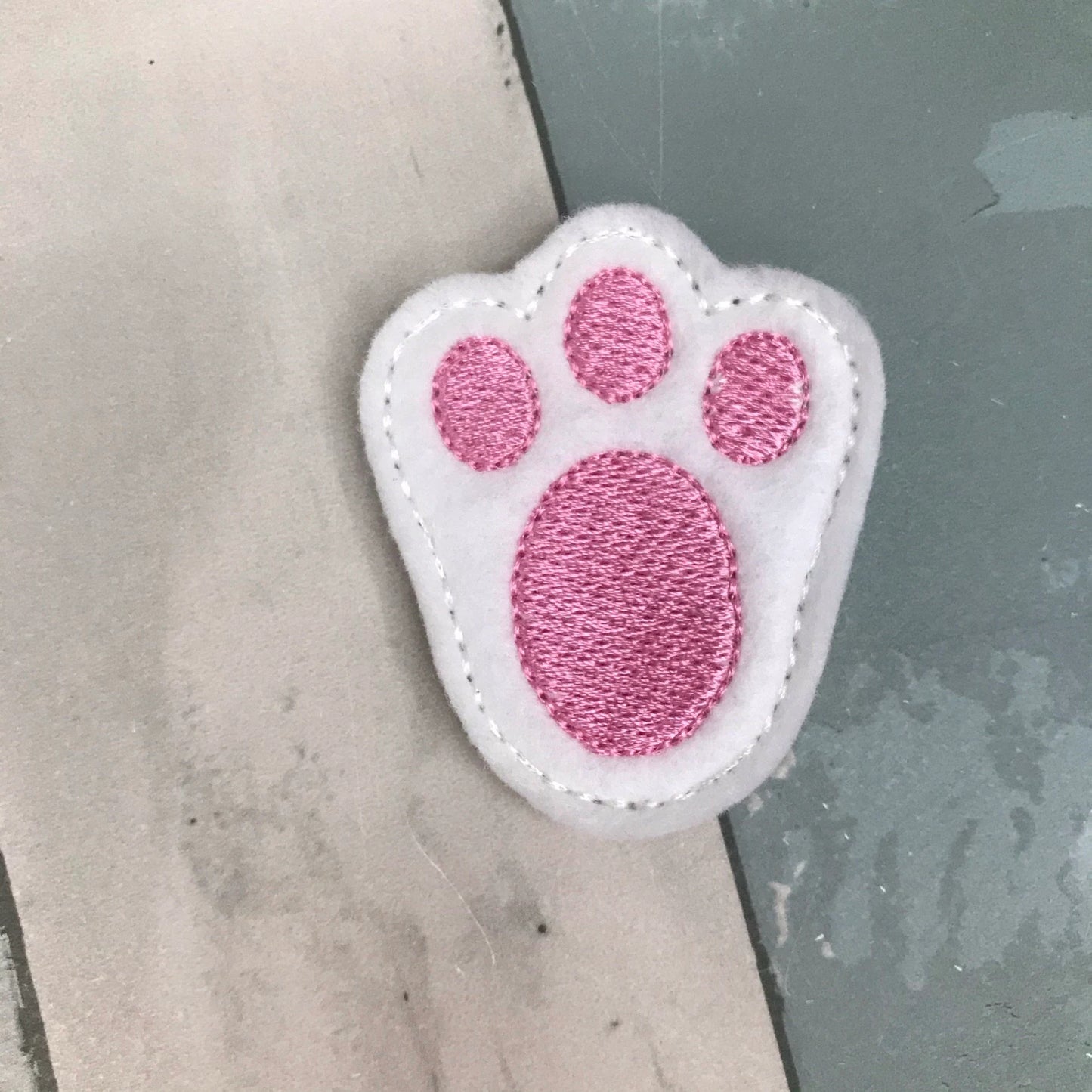 Bunny Foot Felt Snap Hair Clip