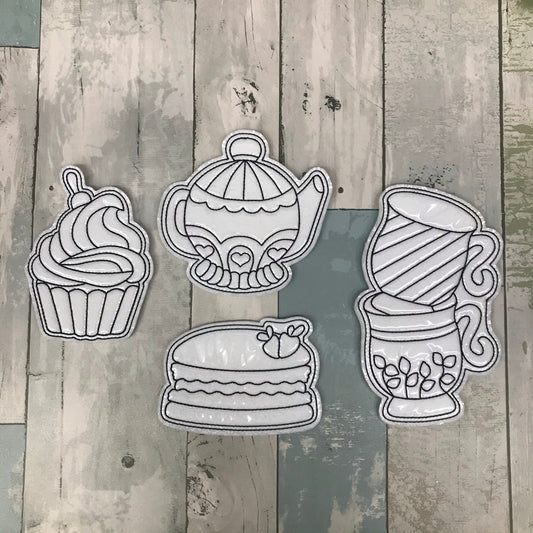 Tea Time Colouring Dolls