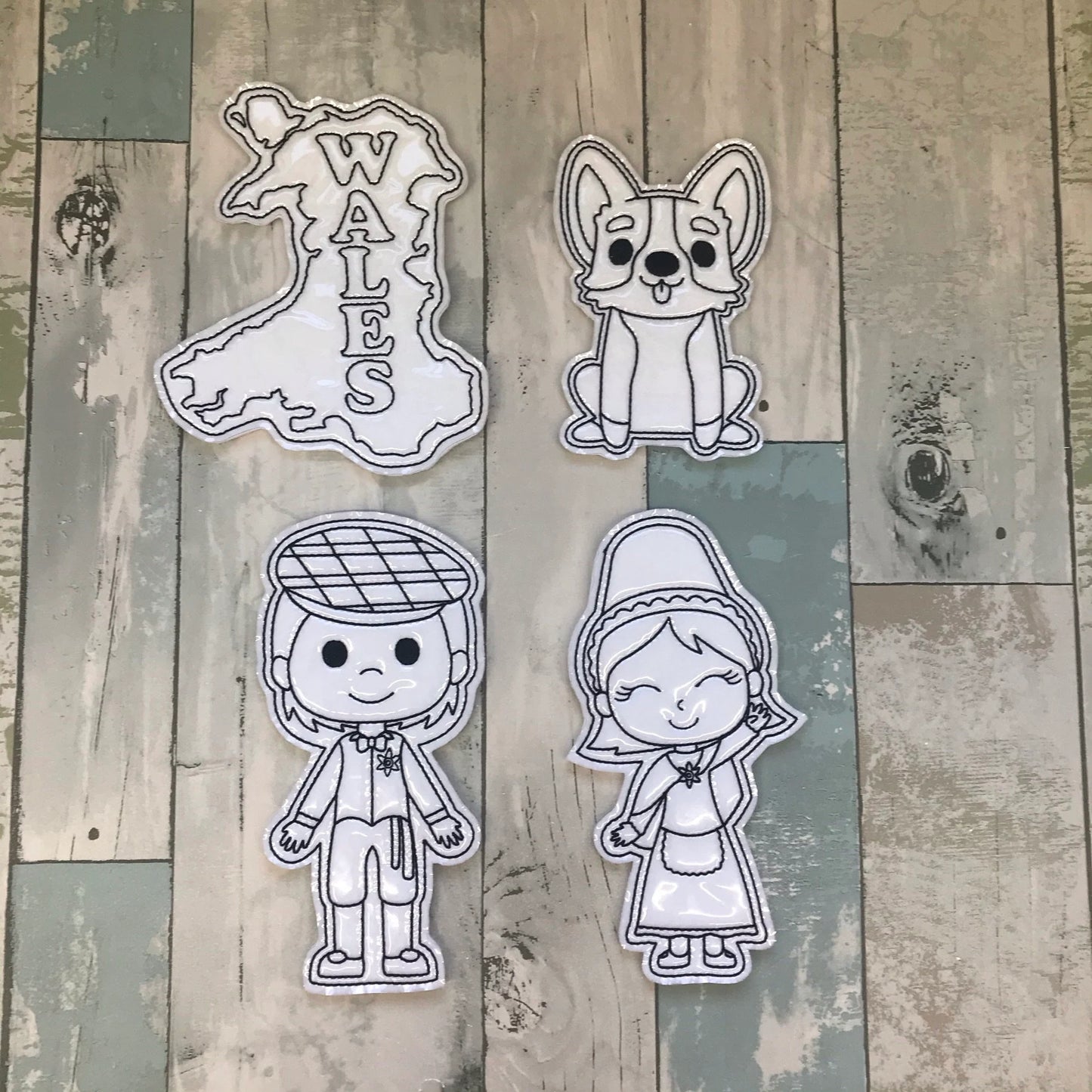 Welsh Colouring Dolls