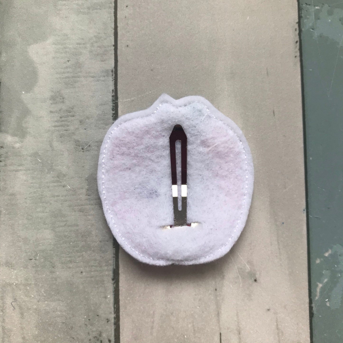Apple Felt Snap Hair Clip