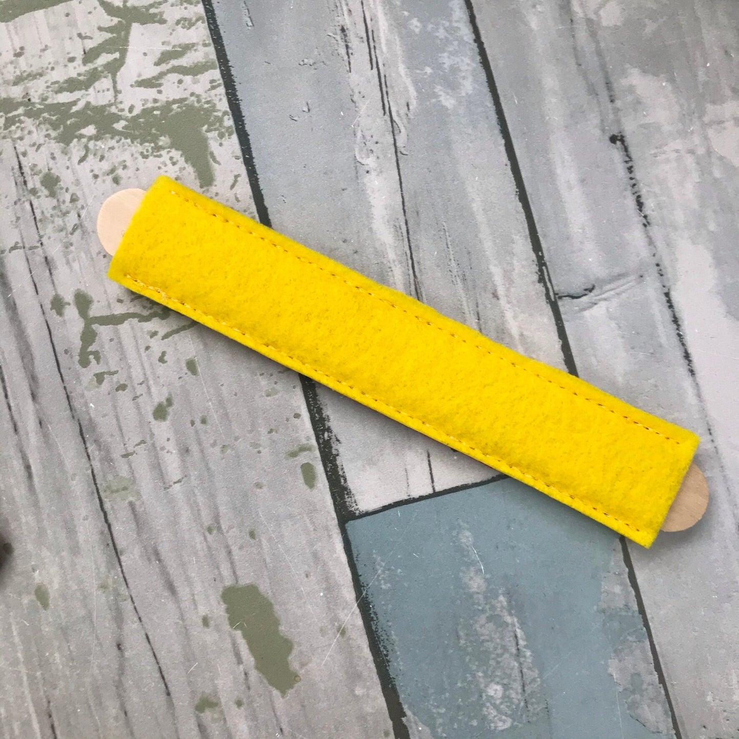 Candy Apple Felt Stick Puzzle