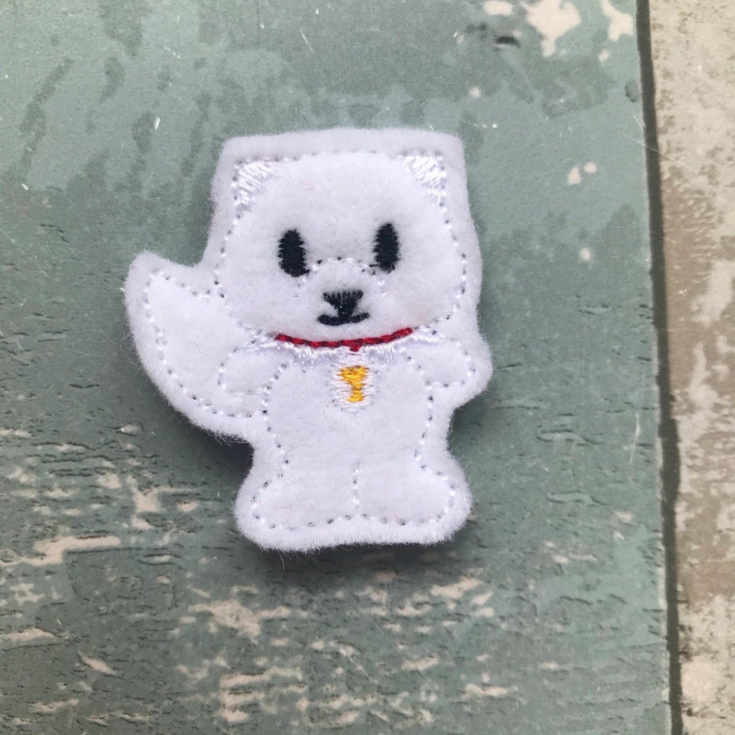 Naughty or Nice Felt Pocket Play Set With Tin