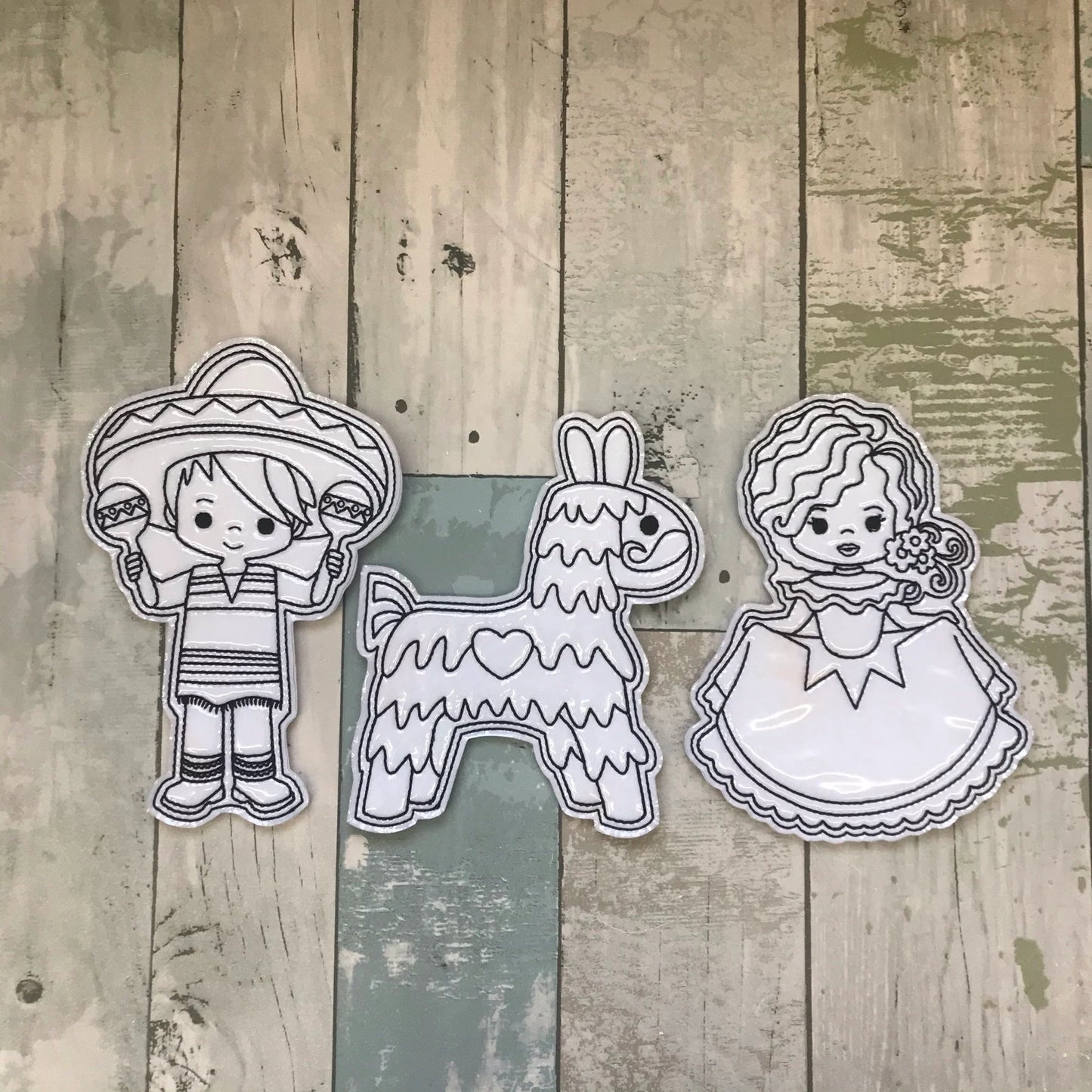 Cinco De Mayo Colouring Dolls