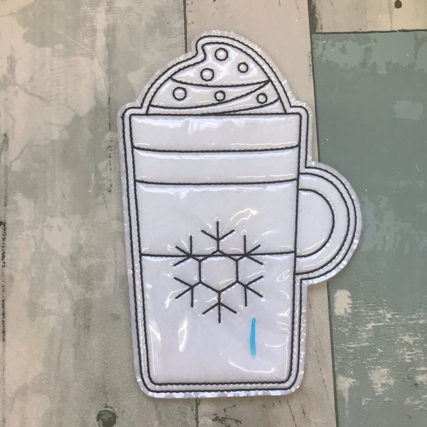 Winter Drinks Colouring Dolls